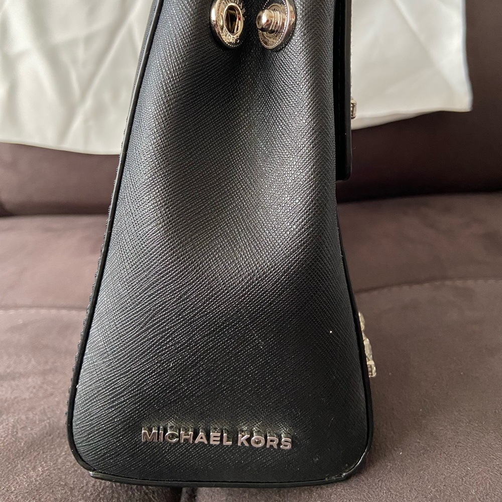 MICHAEL KORS Diamond Studded Flower Mini Bag - Picture 7 of 7